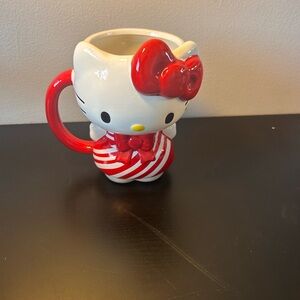 Hello Kitty Christmas mug